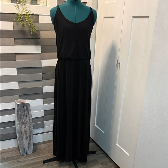 The Limited Dresses & Skirts - The Limited Classic Black Maxi Dress